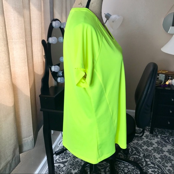 Champion Top T-shirt Women’s Sport Blouse 2XL NWOT - Picture 10 of 13